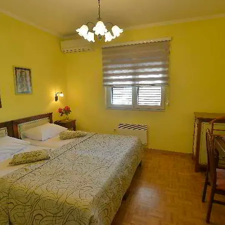 Fortuna Guest house